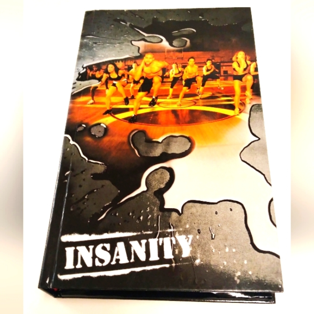 Insanity Ultimate Cardio Workout 13 DVD Disc Set With Nutrition Recipe Book